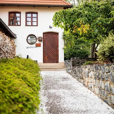 Apartmany Vinice Salabka Prag Exterior foto